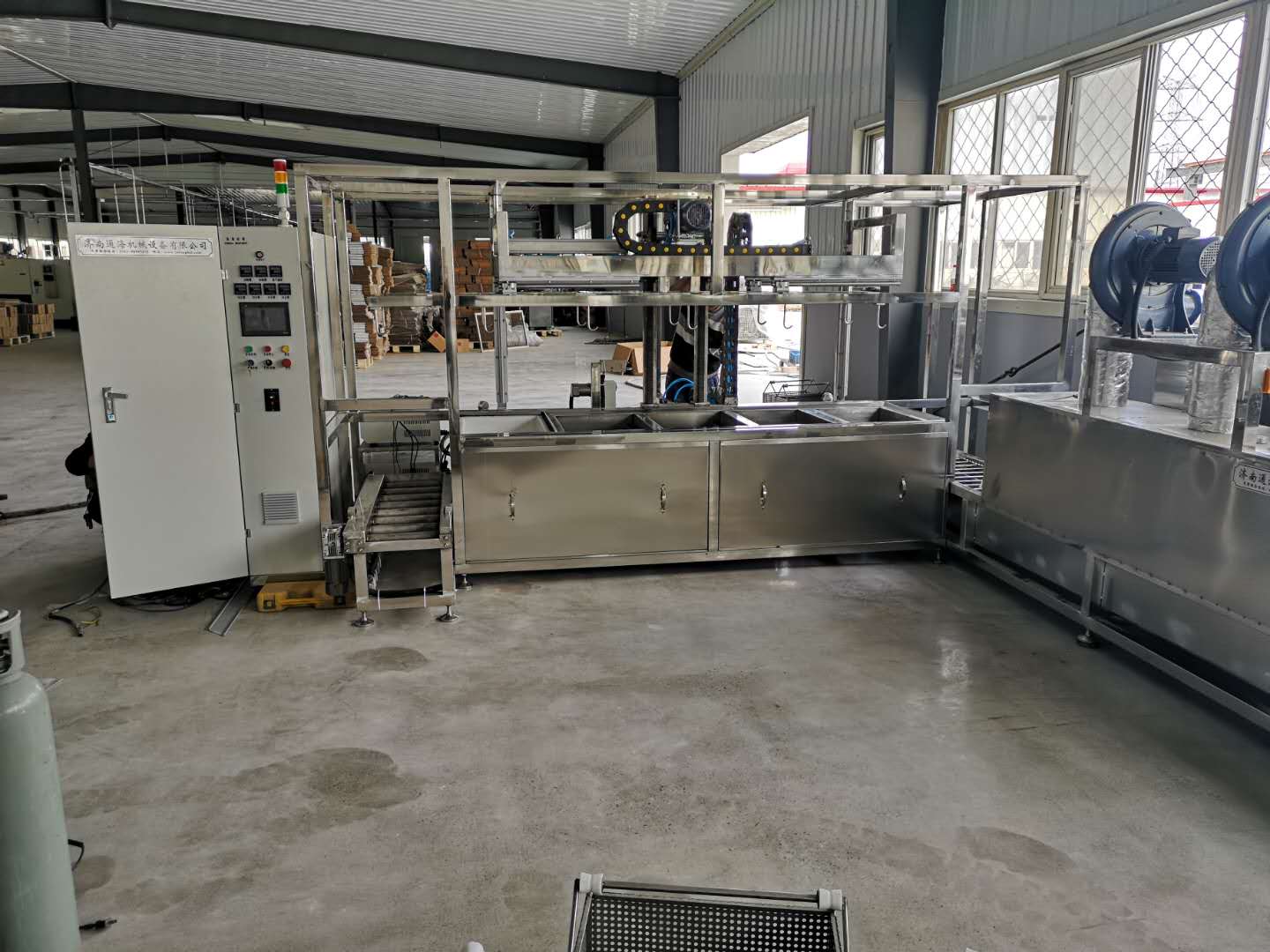 全自動(dòng)超聲波清洗機(jī)在出廠前需要哪些安裝調(diào)試？